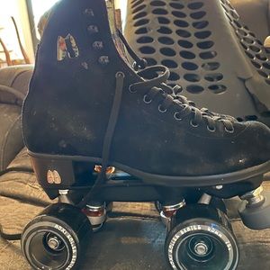 Roller skates